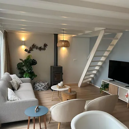 Escape To The And Sea Sint Maartensbrug