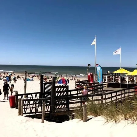 Escape To The And Sea * Sint Maartensbrug